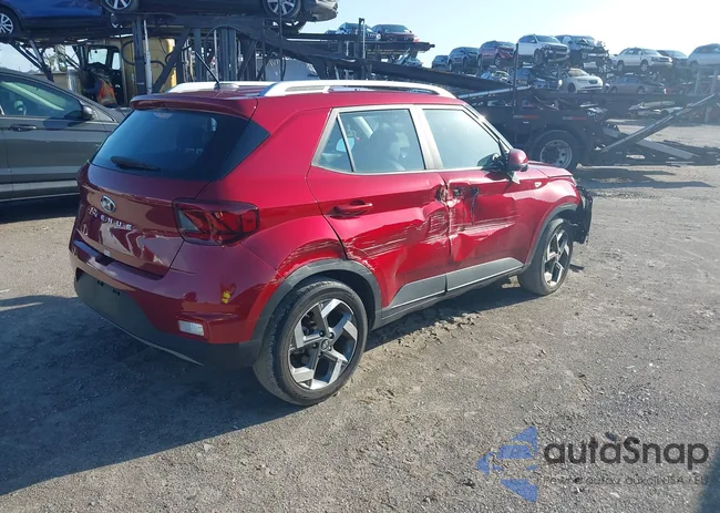 KMHRC8A32RU295819: 42660637