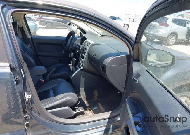 1B3HB78K98D601585: 42660679