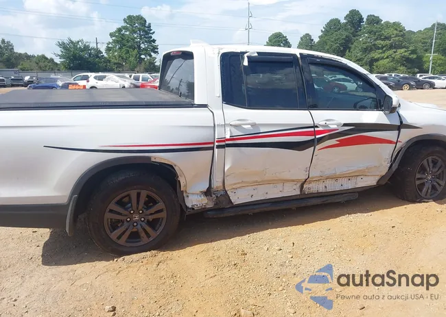 5FPYK3F15LB028176: 42660695