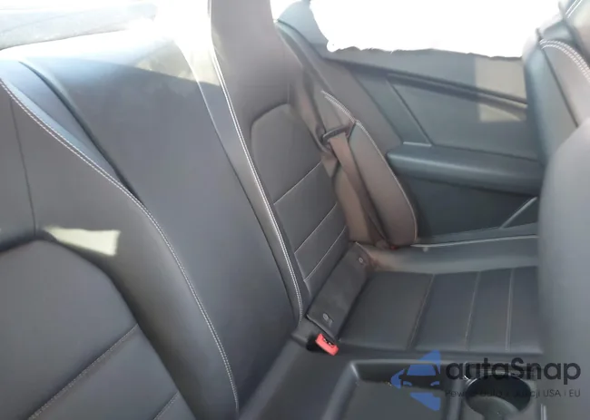 WDDGJ8JB1FG384094: 42660702