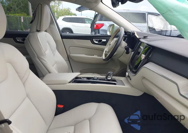 YV4L12RE4P1261427: 42660819