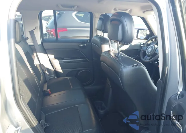 1C4NJPBA8HD166336: 42659960