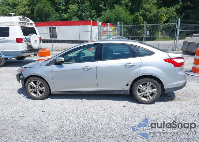 1FADP3F24EL190520: 42660125