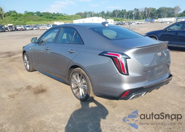 1G6DG5RKXL0133242: 42660128