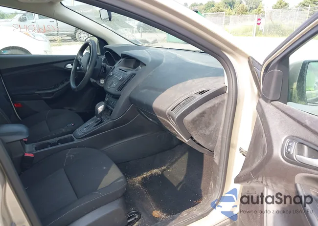 1FADP3F26HL257106: 42660143