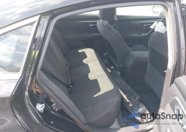 1N4AL3AP2FN304523: 42661500