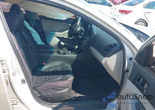 KNAGM4A79B5102471: 42661502