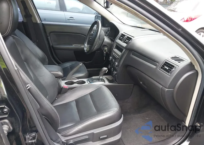 3FAHP0JG6AR211186: 42661573