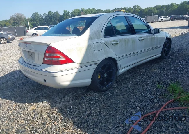 WDBRF52H27F893087: 42661678