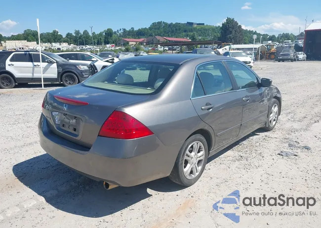 1HGCR3F9XGA031692: 42661723