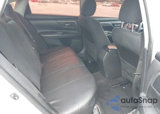 1N4AL3AP1FN865618: 42661782