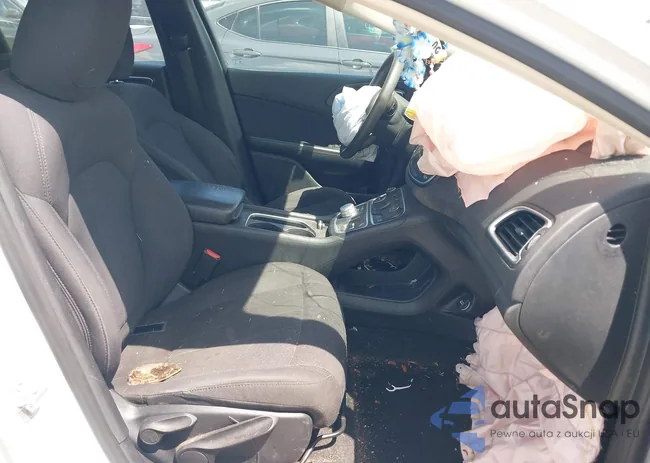 1C3CCCAB2FN651782: 42661848