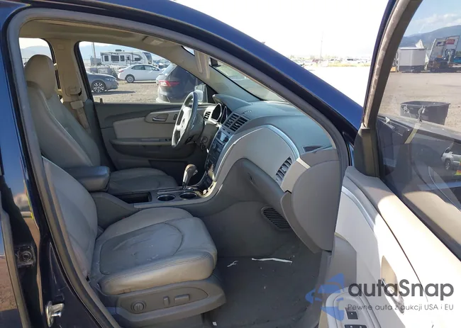 1GNKCJED3BJ189601: 42661015