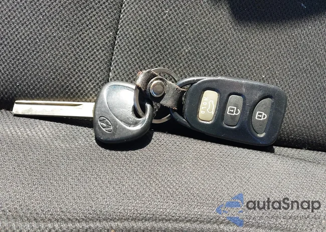 KMHTC6AD6EU182632: 42661210