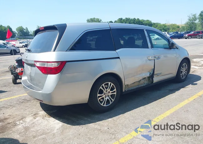 5FNRL5H42CB032229: 42661255