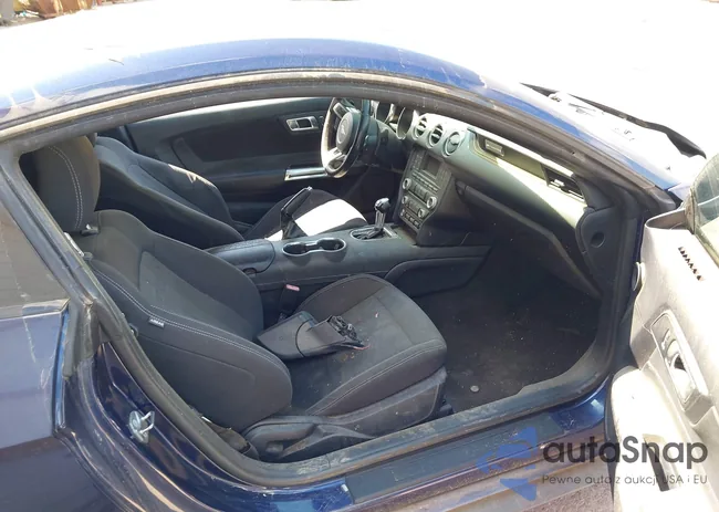 1FA6P8TH5J5125625: 42661300