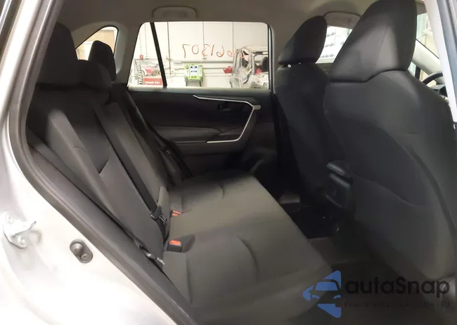 2T3LWRFV8MW113327: 42661307