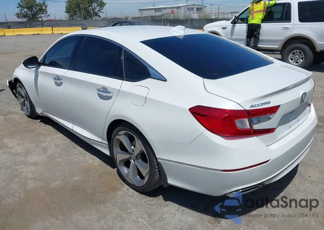 1HGCV2F94JA012665: 42662480