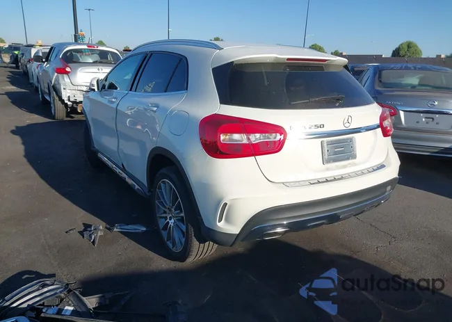 WDCTG4EBXJJ423412: 42662485