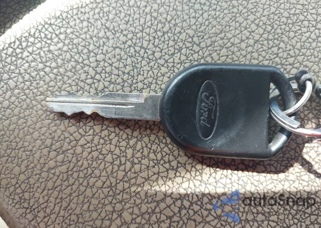 1FMEU73E38UA10242: 42662615