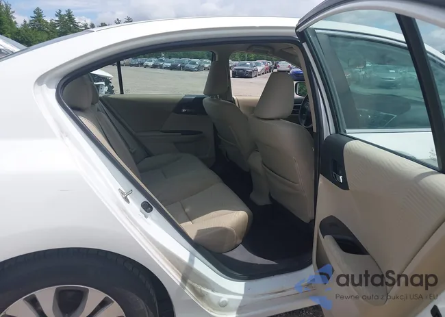 1HGCR2F31EA268669: 42662637