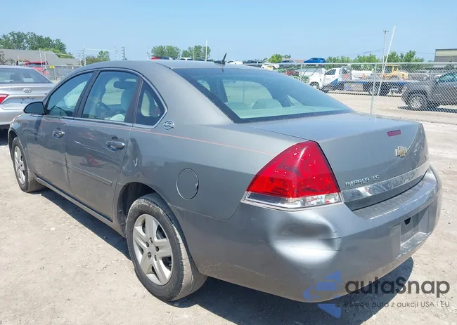 2G1WB58K281311560: 42662750