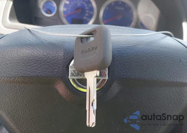 YV4CF982491507185: 42662766