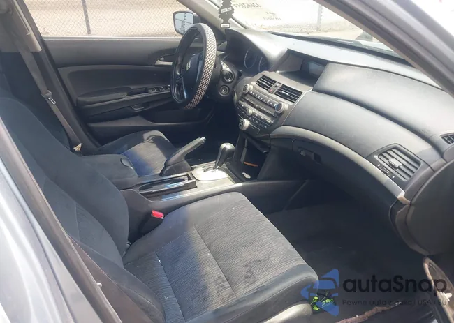 1HGCP2F45CA011669: 42662855