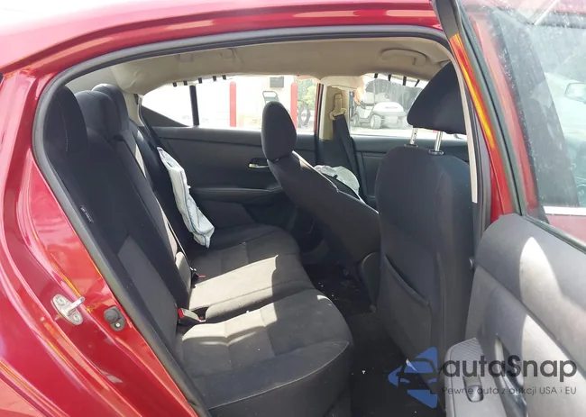 3N1AB8CV5LY262744: 42661940