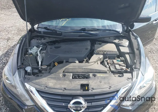 1N4AL3AP5JC102618: 42661952