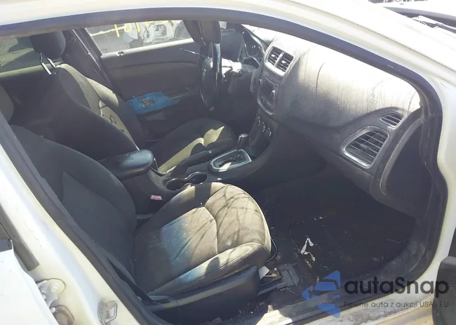 1C3CDZAB8EN223620: 42661981