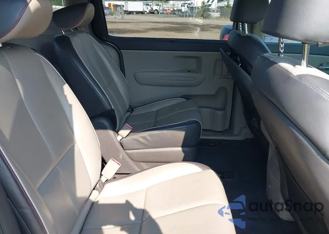 KNDMB5C13H6312934: 42663332