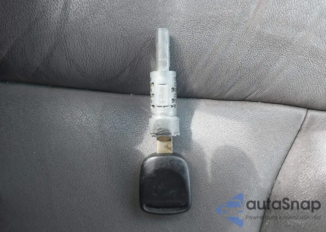 5FNRL18093B111239: 42663367