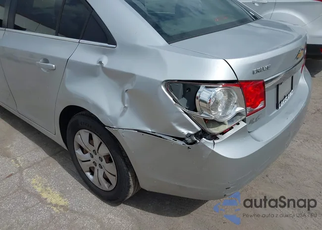 1G1PC5SH3C7329981: 42663397