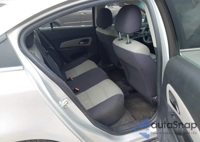 1G1PC5SH3C7329981: 42663397