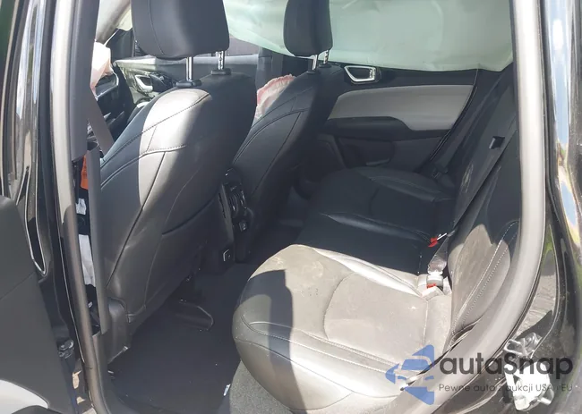 3C4NJDCN7ST528335: 42663459