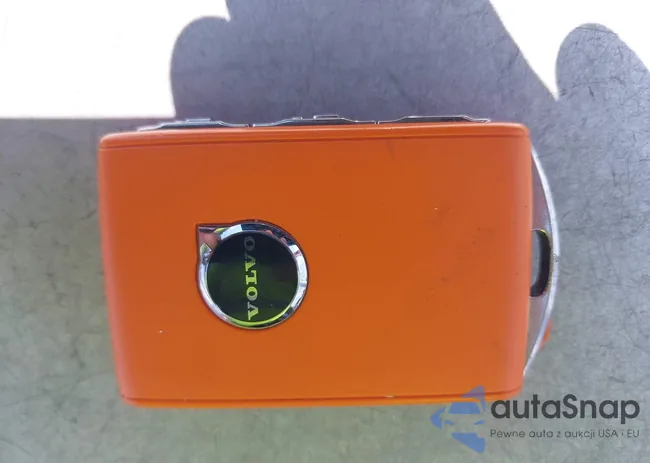 YV4062PFXS1346720: 42663466