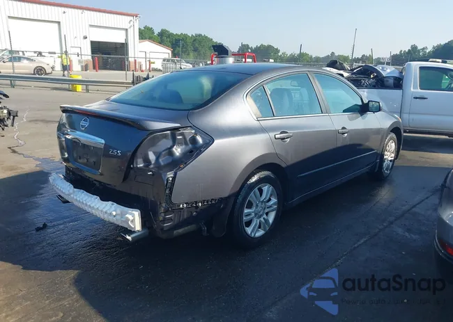 1N4AL2AP0CC179099: 42663491