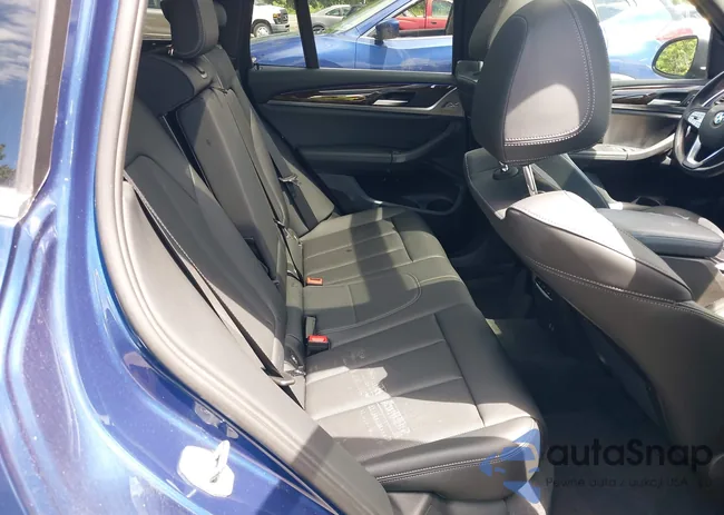 5UX53DP02P9R26155: 42663550