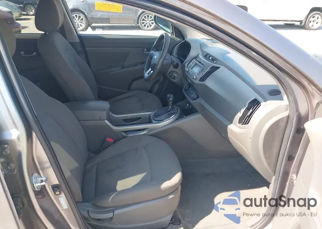 KNDPBCA28C7237079: 42663554