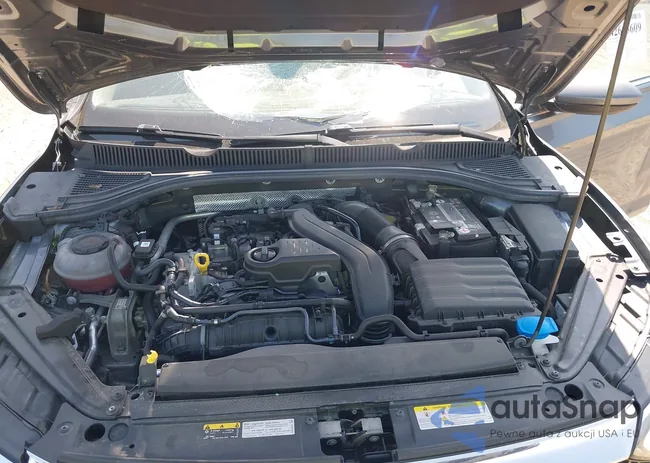 3VWEM7BU2NM012879: 42663609