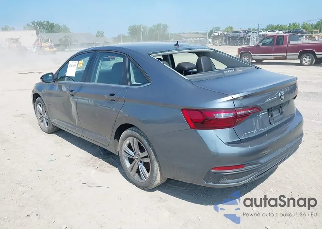 3VWEM7BU2NM012879: 42663609