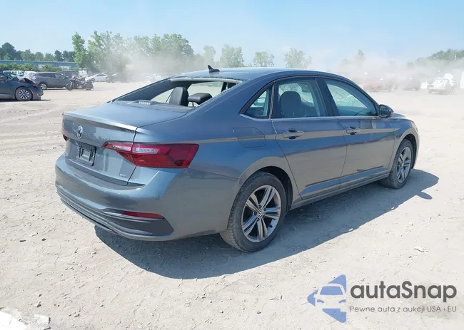 3VWEM7BU2NM012879: 42663609