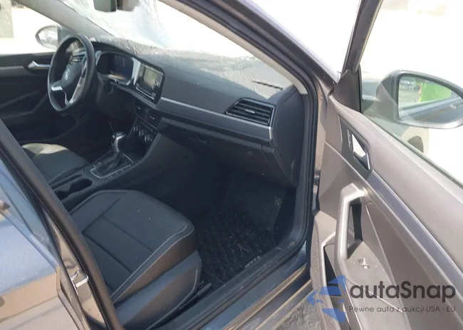 3VWEM7BU2NM012879: 42663609