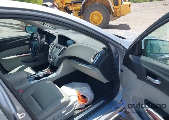 19UUB2F30FA006796: 42663626