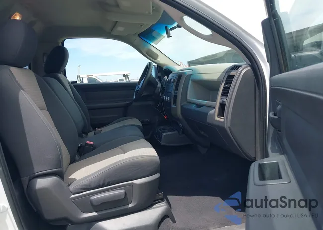 3C6JD7AP1CG111323: 42663630