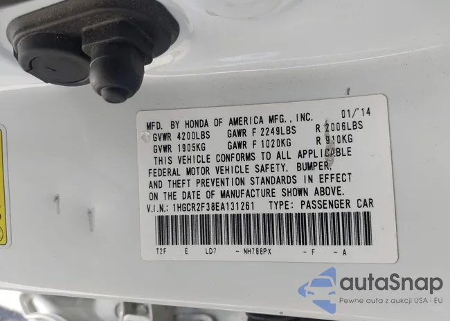 1HGCR2F38EA131261: 42663662