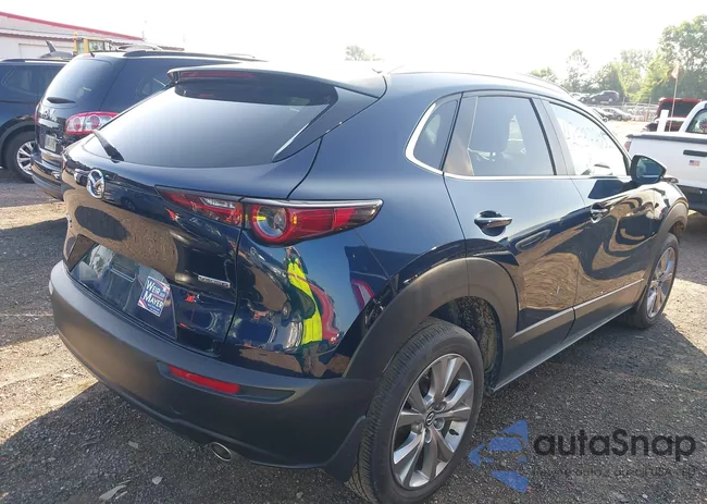 3MVDMBCM6PM527594: 42663711