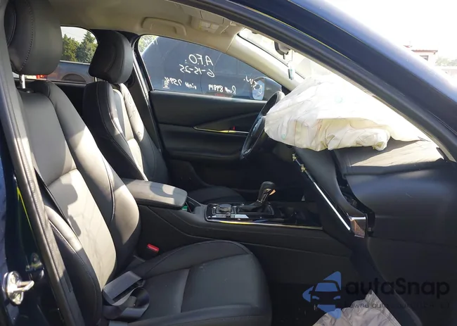 3MVDMBCM6PM527594: 42663711