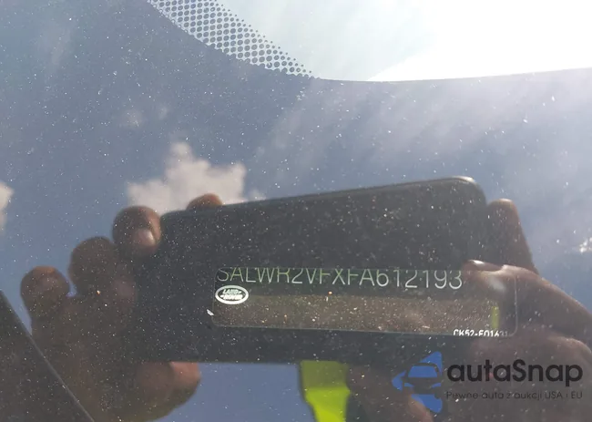 SALWR2VFXFA612193: 42663742